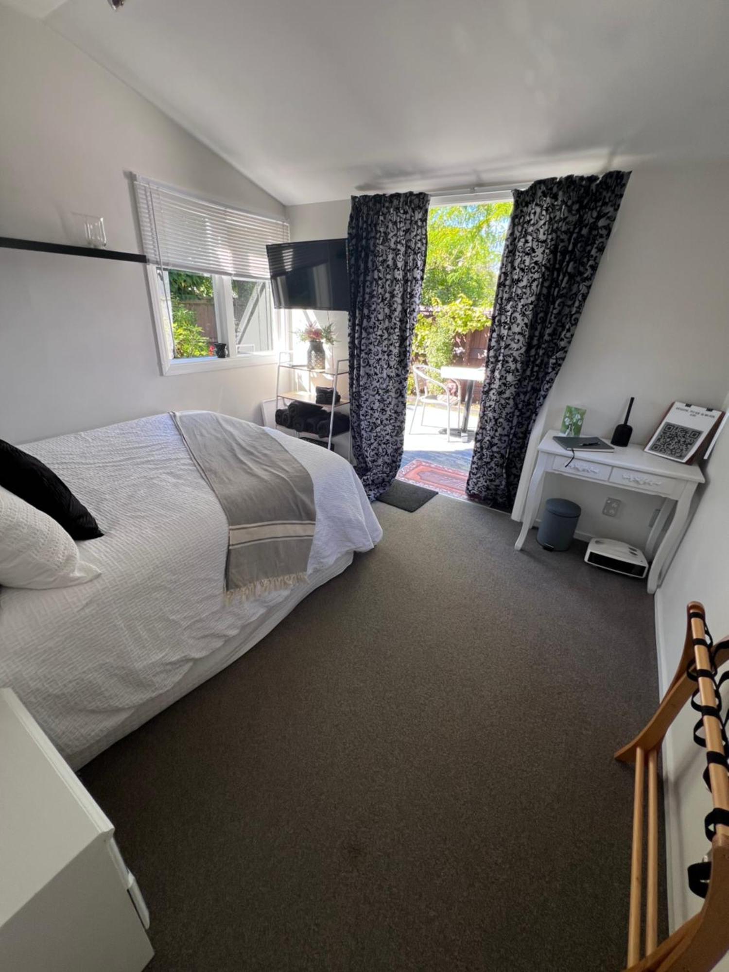 Gorgeous Villa, 7 Minutes From Airport Christchurch Exterior photo
